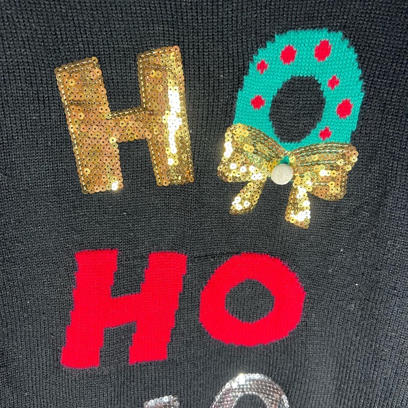 Forever 21 Black Sweater Festive Holiday Christmas Sweater Size 1X - Picture 2 of 3